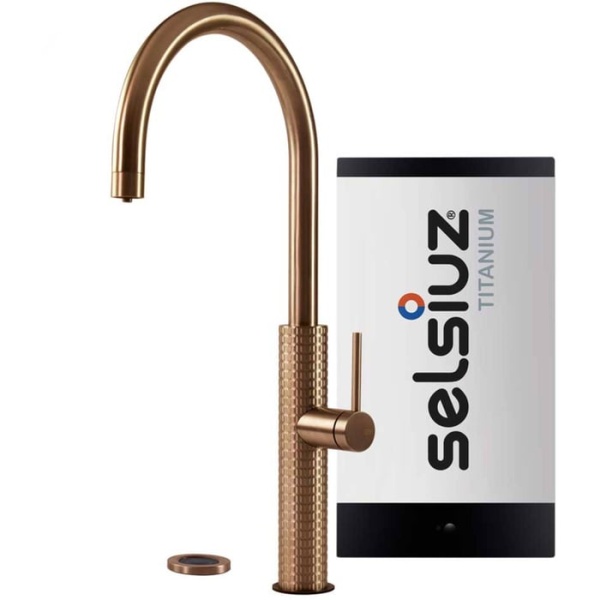 vergelijk de Selsiuz 3-in-1 kokend water kraan met single boiler Koper op debestekokendwaterkraan.nl